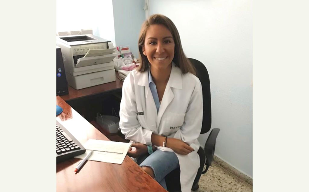 Laura V Barceló matrona en Dandelion Alicante